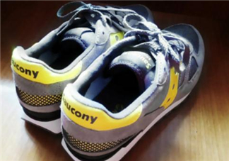 saucony一般多少錢？索康尼和亞瑟士哪個(gè)好？