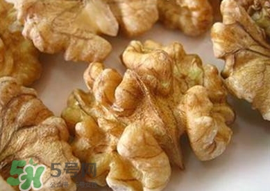核桃怎么挑選好壞？怎么辨別核桃的好壞？