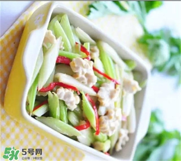 新鮮核桃怎么吃？新鮮核桃怎么給寶寶吃？