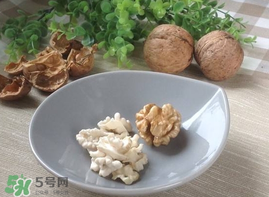 新鮮核桃怎么吃？新鮮核桃怎么給寶寶吃？