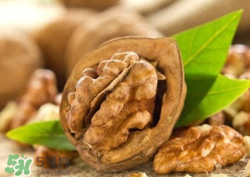 核桃與什么食物相克？核桃和什么一起吃有營養(yǎng)？