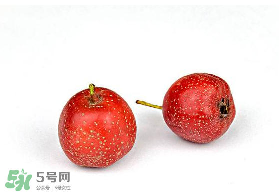 山楂和菊花能一起泡水喝嗎？