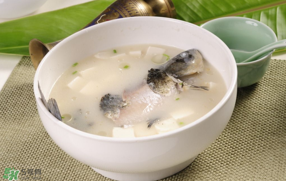 湯里的鈣鐵含量高不高？湯的蛋白質(zhì)多嗎？