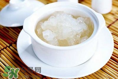 雪蛤膏能放冰箱冷凍嗎？過期的雪蛤膏還能吃嗎？
