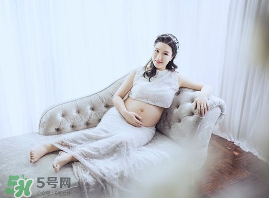 孕婦坐火車需要證明嗎？孕婦坐火車吃什么？