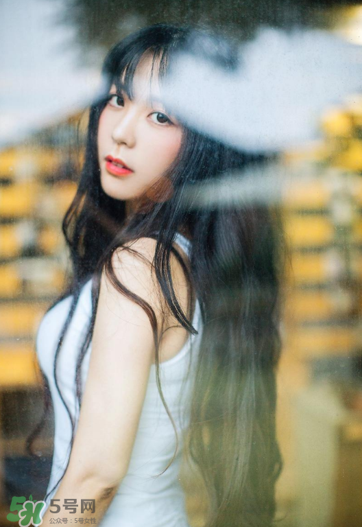 乳腺炎應(yīng)該掛什么科？乳腺炎應(yīng)該做什么檢查？