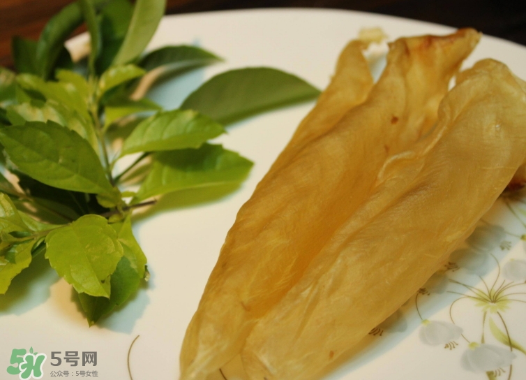 花膠怎么挑選？花膠多少錢(qián)一斤？