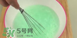 護(hù)發(fā)素能當(dāng)柔順劑嗎？護(hù)發(fā)素當(dāng)柔順劑好不好