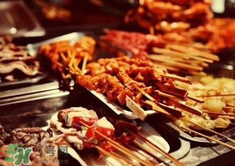 如何吃夜宵不會(huì)長(zhǎng)胖？晚上吃夜宵的危害
