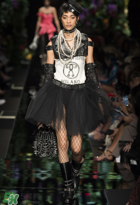moschino2018春夏系列服裝怎么樣_好看嗎？