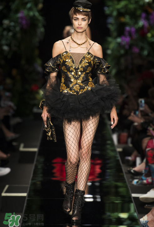 moschino2018春夏系列服裝怎么樣_好看嗎？