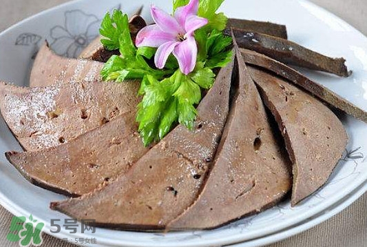豬肝是發(fā)物嗎？豬肝是回奶的嗎