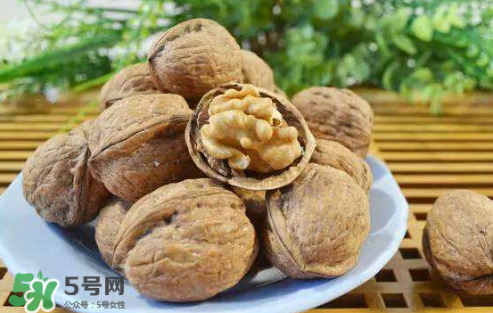 核桃的營養(yǎng)價值是什么？核桃的營養(yǎng)成分