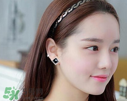 打耳洞發(fā)炎怎么辦？打耳洞多久可以隨便戴耳環(huán)