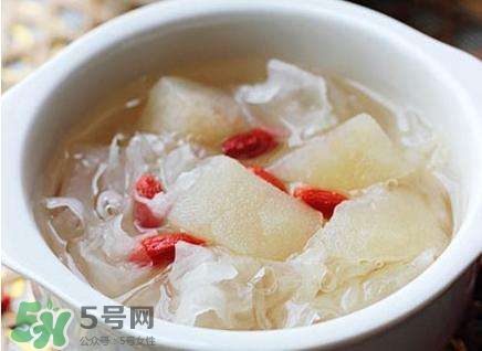 什么食物潤肺止咳？潤肺止咳湯的做法大全 