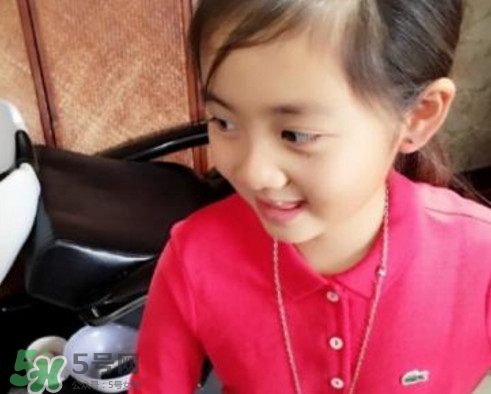 打耳洞什么時(shí)候打最好？新打耳洞癢是怎么回事