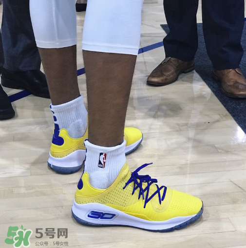 under armour curry 4 low warriors什么時候發(fā)售？