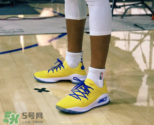 under armour curry 4 low warriors什么時候發(fā)售？