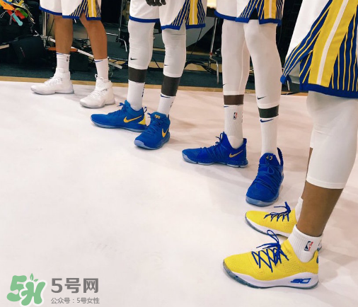 under armour curry 4 low warriors什么時候發(fā)售？