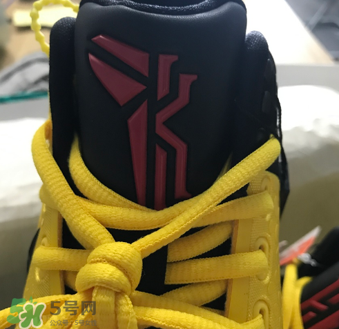 nike kyrie3 mamba mentality怎么樣？歐文3李小龍配色開箱測評(píng)