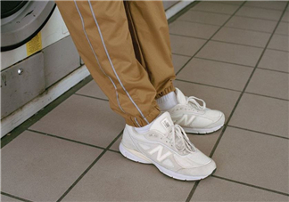 stussy與new balance聯(lián)名990v4什么時(shí)候發(fā)售_多少錢？