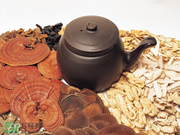 螺旋藻粉怎么吃？螺旋藻粉的功效與作用
