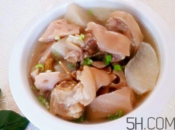 豬腳湯下奶嗎？豬腳湯怎么做好喝