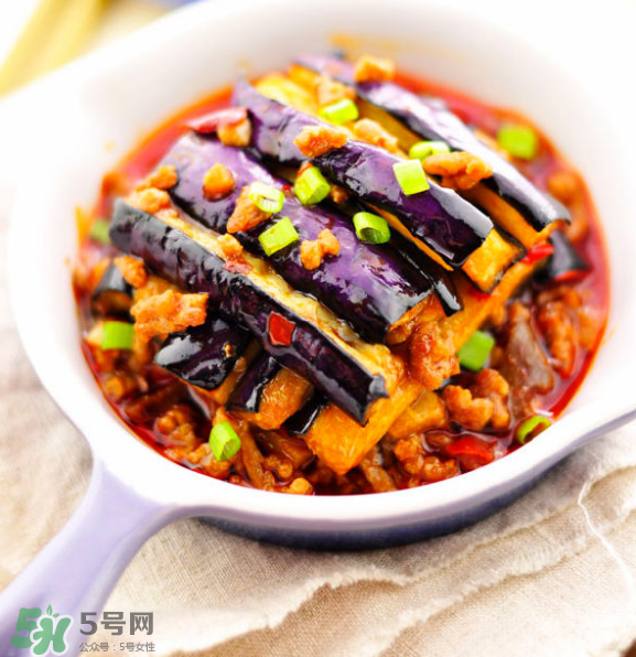 茄子把煮水能治咳嗽嗎？茄子怎么做好吃？