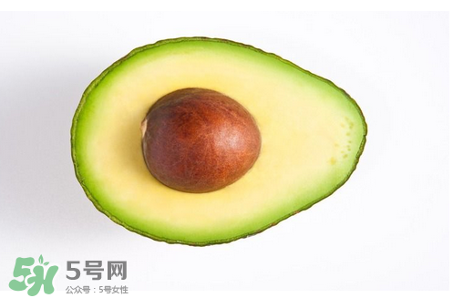 寶寶吃牛油果的好處？寶寶吃牛油果多少合適？
