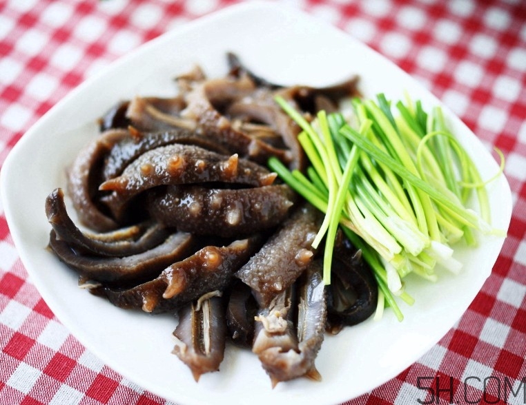 夏天可以吃海參嗎？夏天吃海參上火嗎？