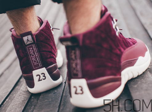 air jordan 12 bordeaux紅酒配色上腳效果怎么樣？