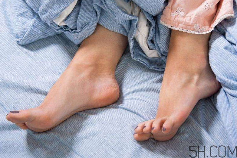 腳氣能用醋泡腳嗎？醋泡腳治腳氣有效嗎？