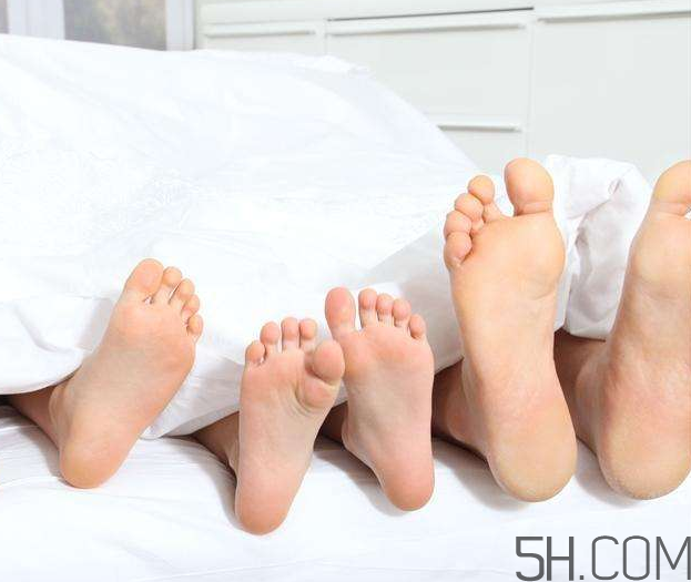 腳氣能用醋泡腳嗎？醋泡腳治腳氣有效嗎？