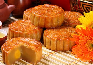 寶寶多大可以吃月餅？寶寶吃月餅會上火嗎？