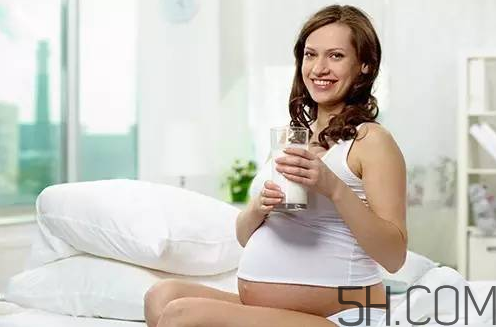 孕婦奶粉能和雞蛋一起吃嗎？喝孕婦奶粉的注意事項(xiàng)