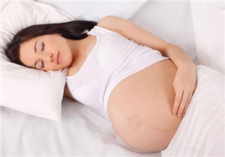 不適合孕婦的睡姿有那些？孕婦冬季如何護(hù)膚？