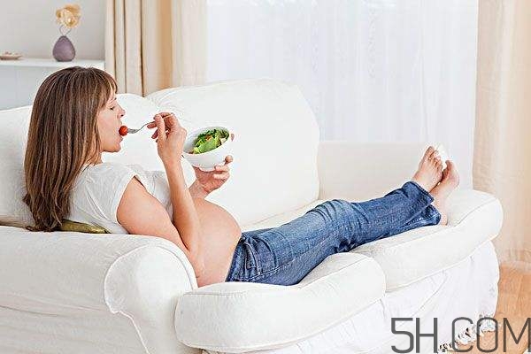 孕婦奶粉可以干吃嗎？孕婦奶粉可以喝到生嗎？