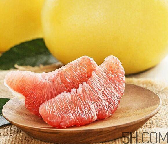 紅心柚子與白肉柚子有什么差別？紅心柚子是轉(zhuǎn)基因嗎？