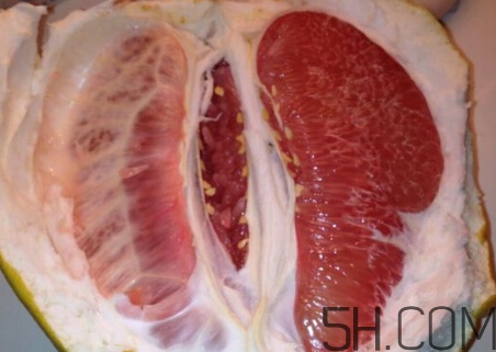 紅心柚子與白肉柚子有什么差別？紅心柚子是轉(zhuǎn)基因嗎？