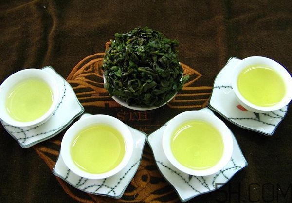 茶葉發(fā)霉還能喝嗎？茶葉發(fā)霉了怎么處理？
