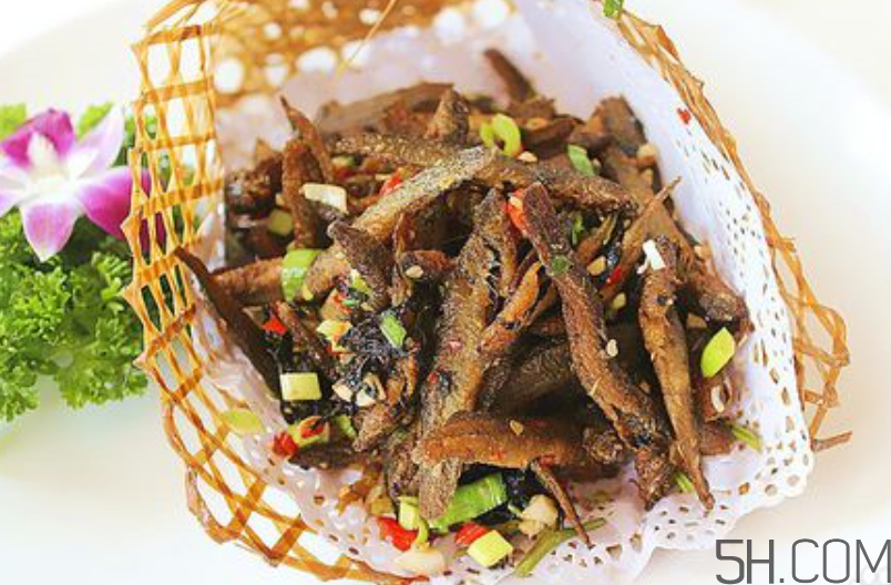 花甲吃多了會(huì)得結(jié)石嗎？吃花甲要注意什么？