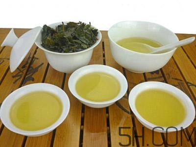 茶葉發(fā)霉是什么樣子？茶葉發(fā)霉怎么鑒別？