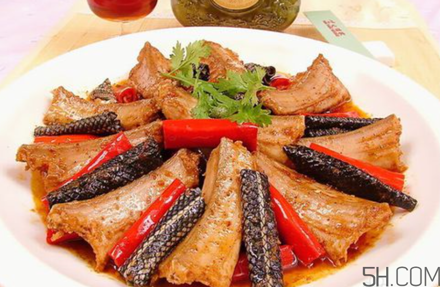 花甲吃多了會(huì)得結(jié)石嗎？吃花甲要注意什么？