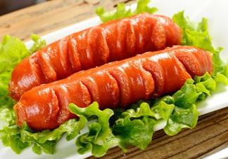 烤腸能用微波爐加熱嗎？烤腸能在微波爐里烤嗎？