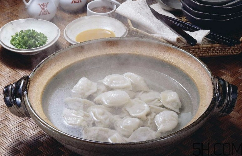 煮餃子怎么煮不破皮？煮餃子怎么看熟沒熟？