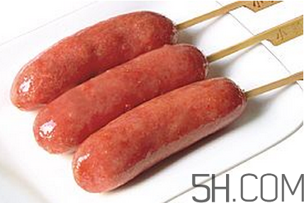 烤腸能用微波爐加熱嗎？烤腸能在微波爐里烤嗎？