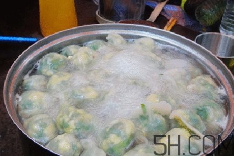 煮餃子怎么煮不破皮？煮餃子怎么看熟沒熟？