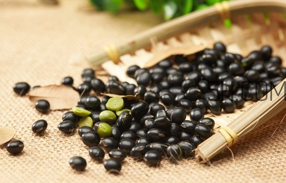 黑芝麻糊過(guò)期了能喝嗎？如何辨別黑芝麻是否變質(zhì)？