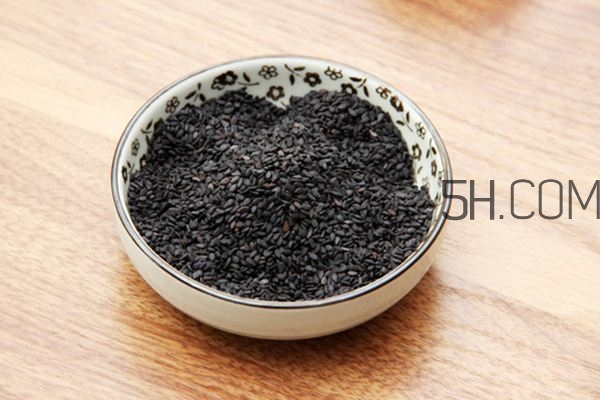 黑芝麻能多吃嗎？黑芝麻吃多了有什么壞處？