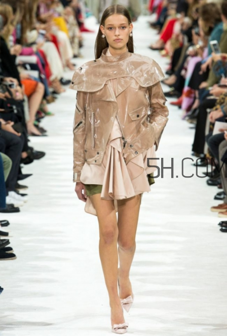 valentino2018春夏系列怎么樣_好看嗎？